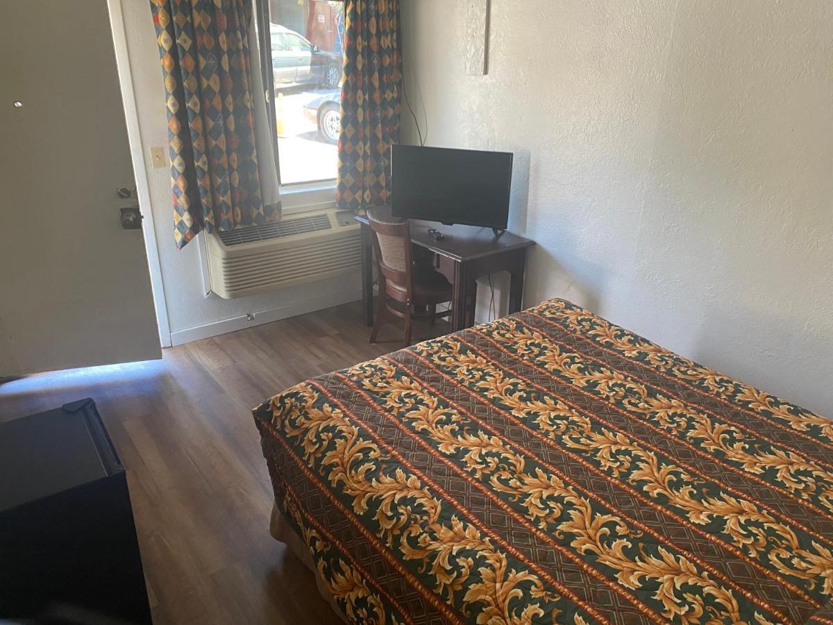 غاربرفيل Johnston'S Motel المظهر الخارجي الصورة